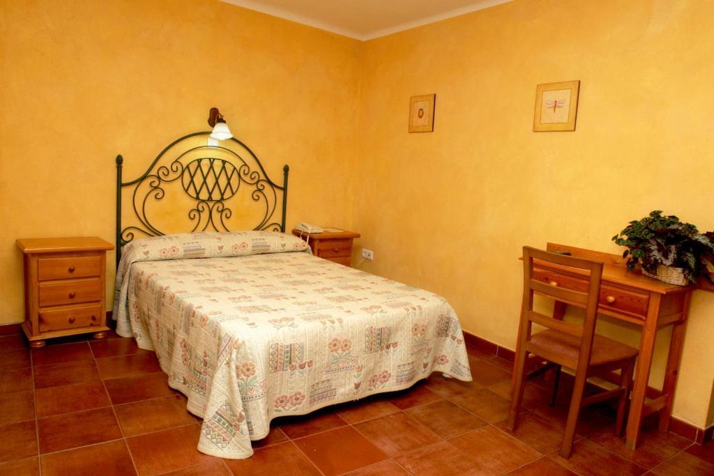 Hotel Rural Ocell Francoli L'Espluga de Francoli Exterior photo